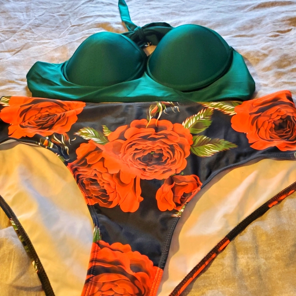 2X Rose Halter Bikini